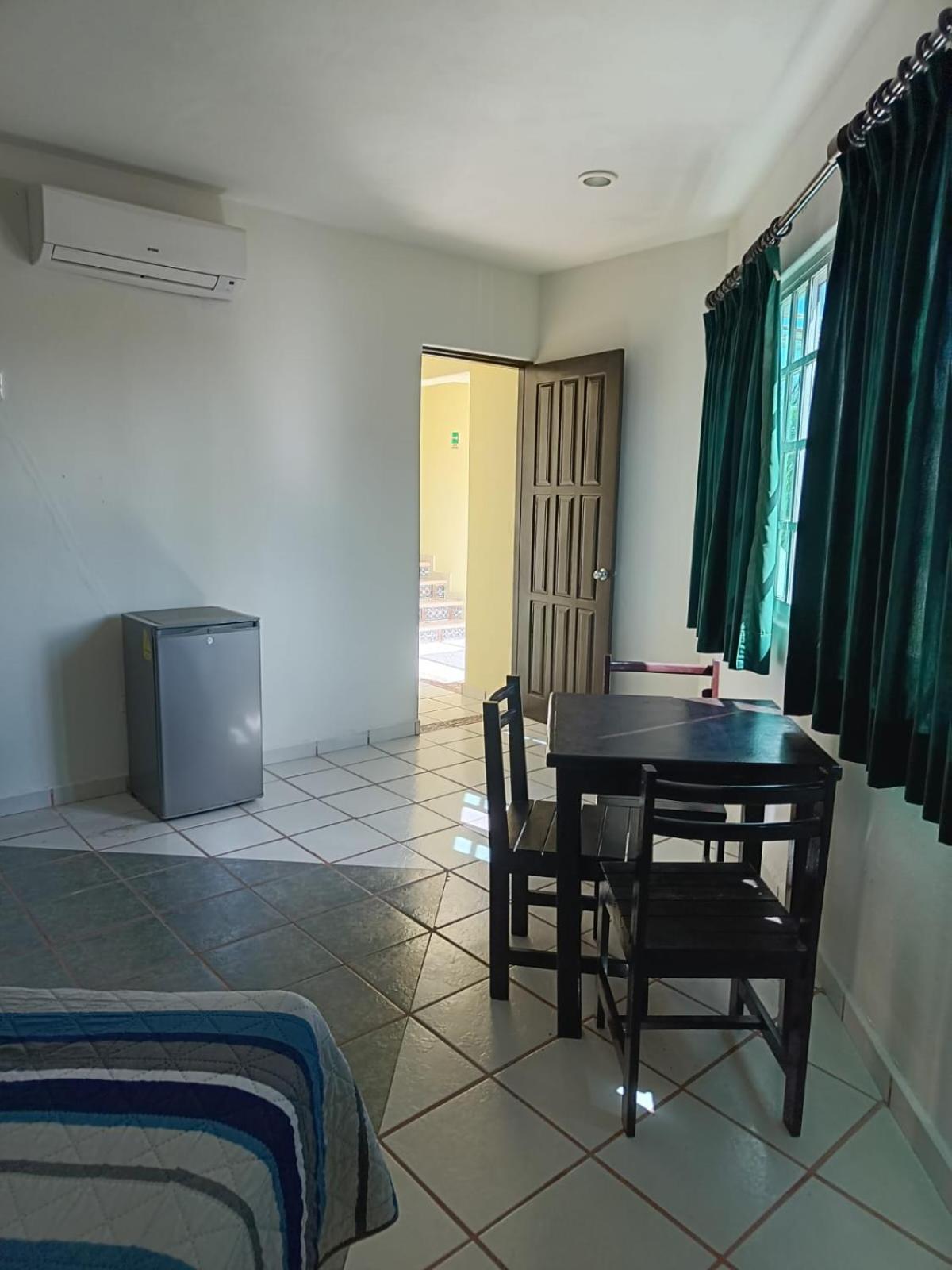Hotel Atlantida Playa del Carmen Eksteriør bilde