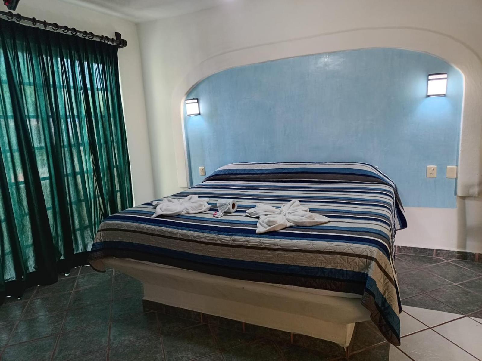 Hotel Atlantida Playa del Carmen Eksteriør bilde