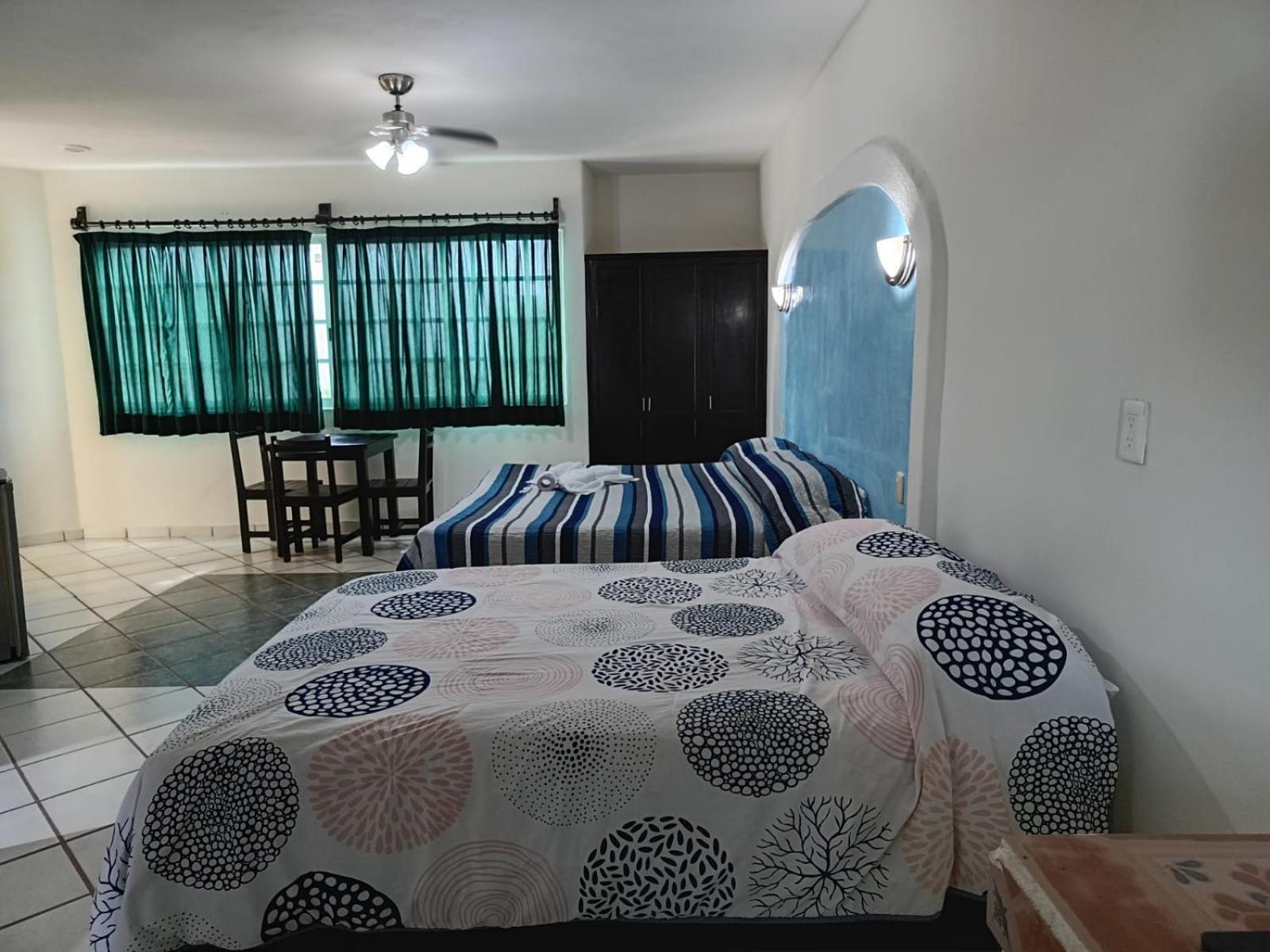 Hotel Atlantida Playa del Carmen Eksteriør bilde