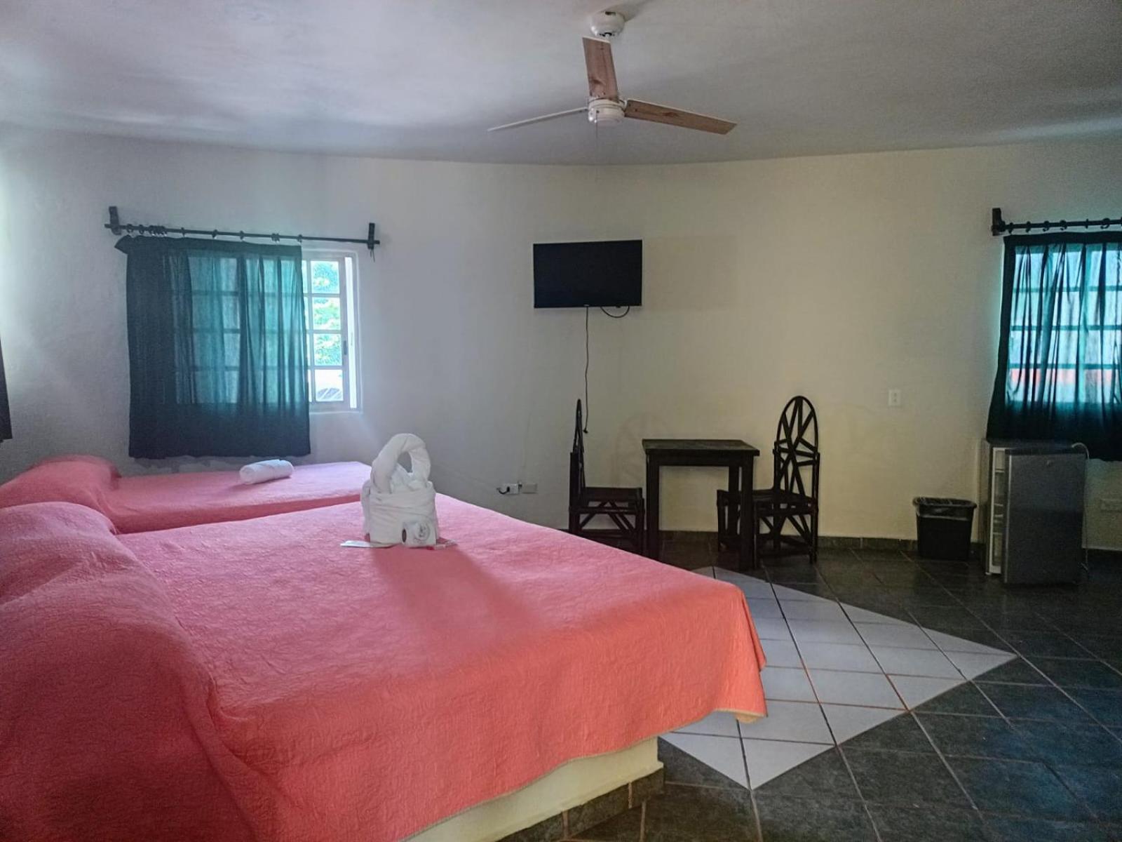 Hotel Atlantida Playa del Carmen Eksteriør bilde